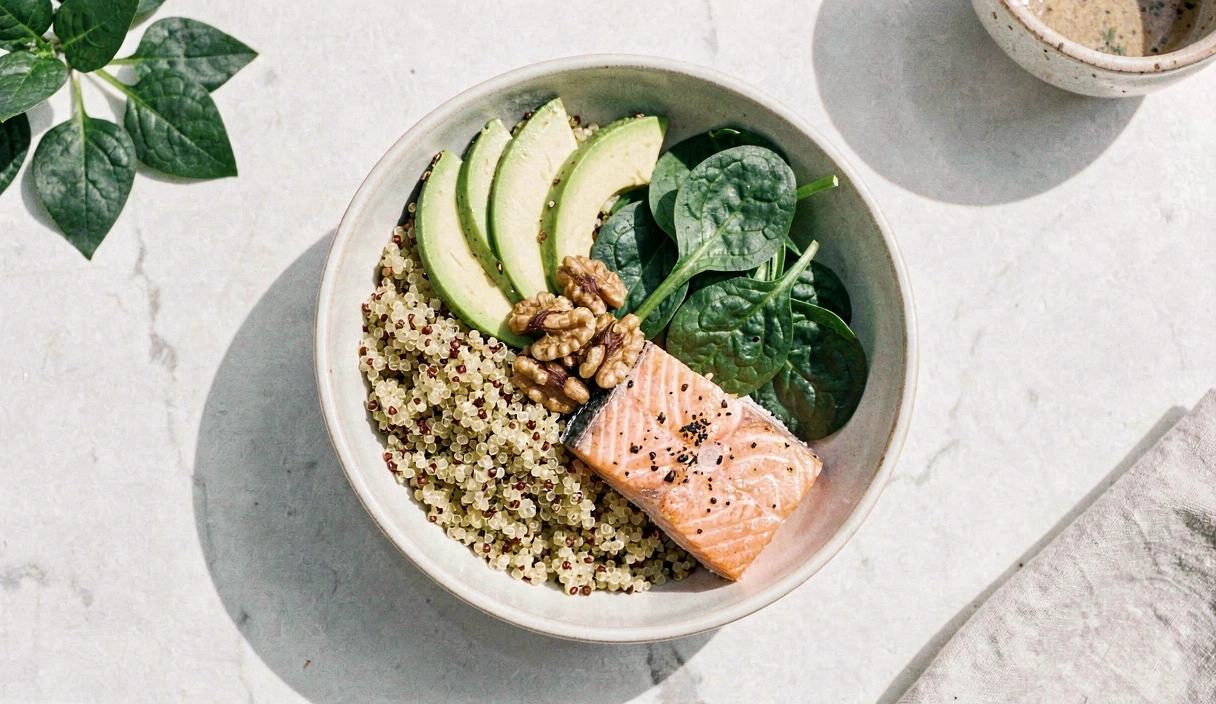 Plato equilibrado de nutrición mediterránea